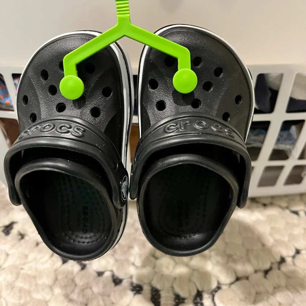 Baby crocs